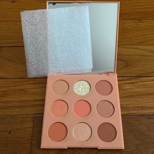 New colourpop baby got peach eyeshadow palette